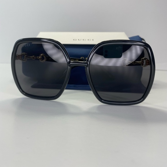 New - Gucci Oversized Sunglasses 100% Authentic GG0890S - Picture 8 of 9